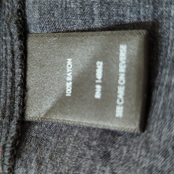 Torrid Rayon Twill Tie Neck Red Bow Top - Picture 14 of 16